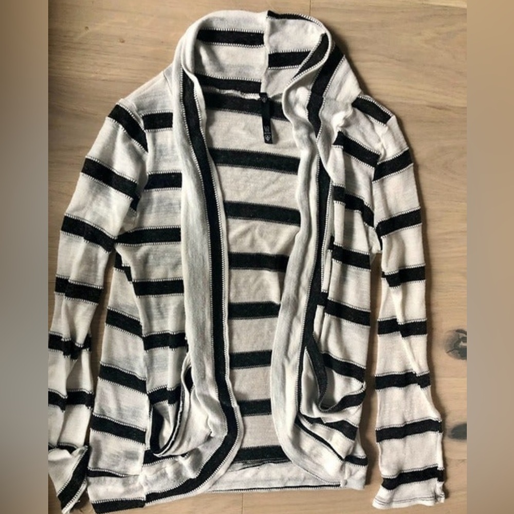 Love Culture Sweater